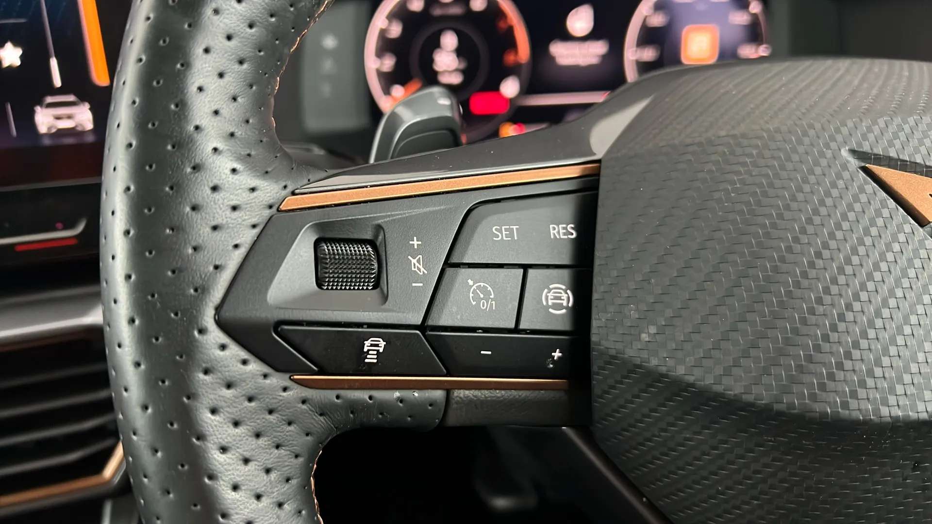 2023 CUPRA FORMENTOR 2023 CUPRA FORMENTOR