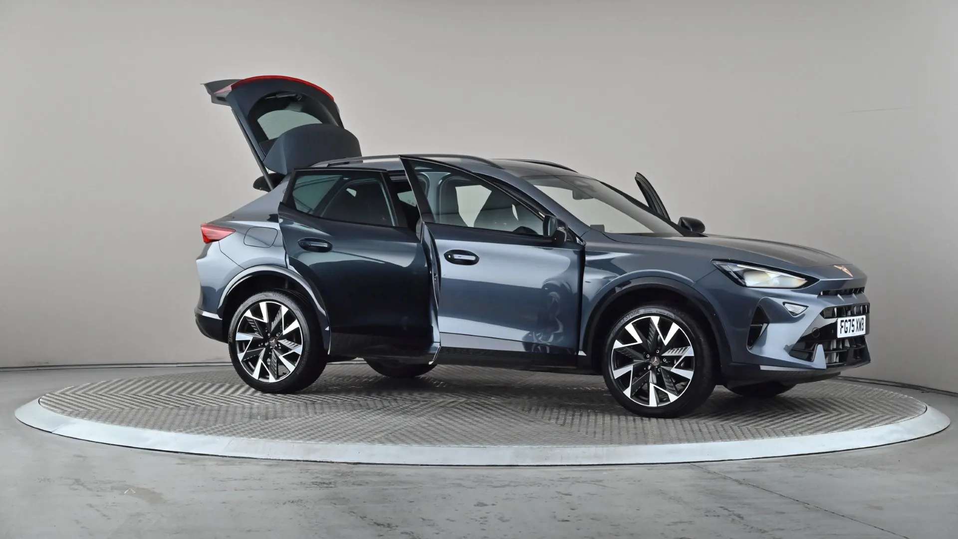 2025 CUPRA FORMENTOR 2025 CUPRA FORMENTOR