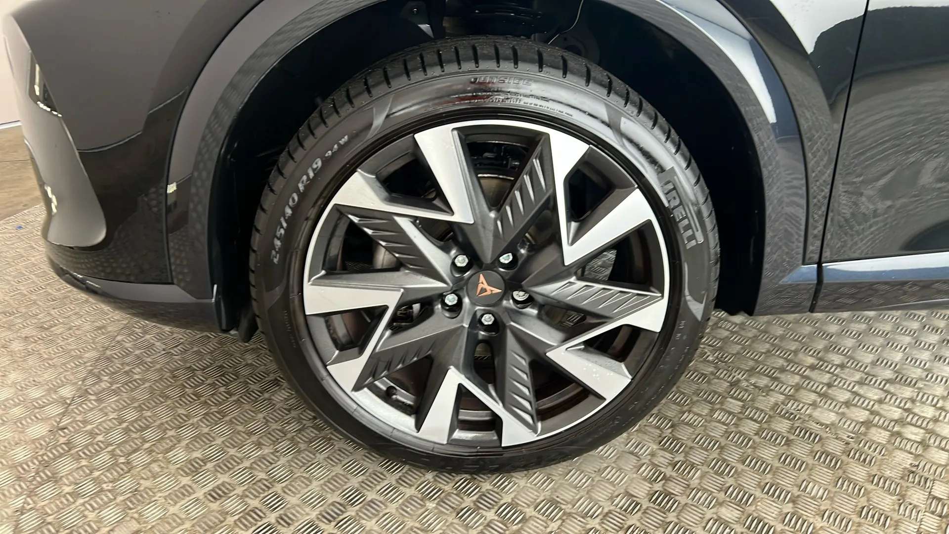 2025 CUPRA FORMENTOR 2025 CUPRA FORMENTOR