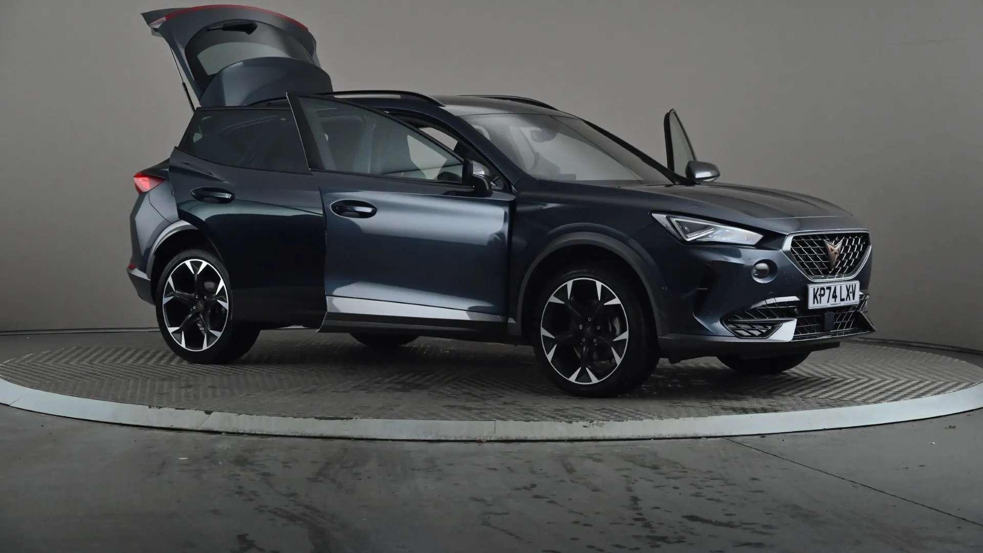 2024 CUPRA FORMENTOR 2024 CUPRA FORMENTOR