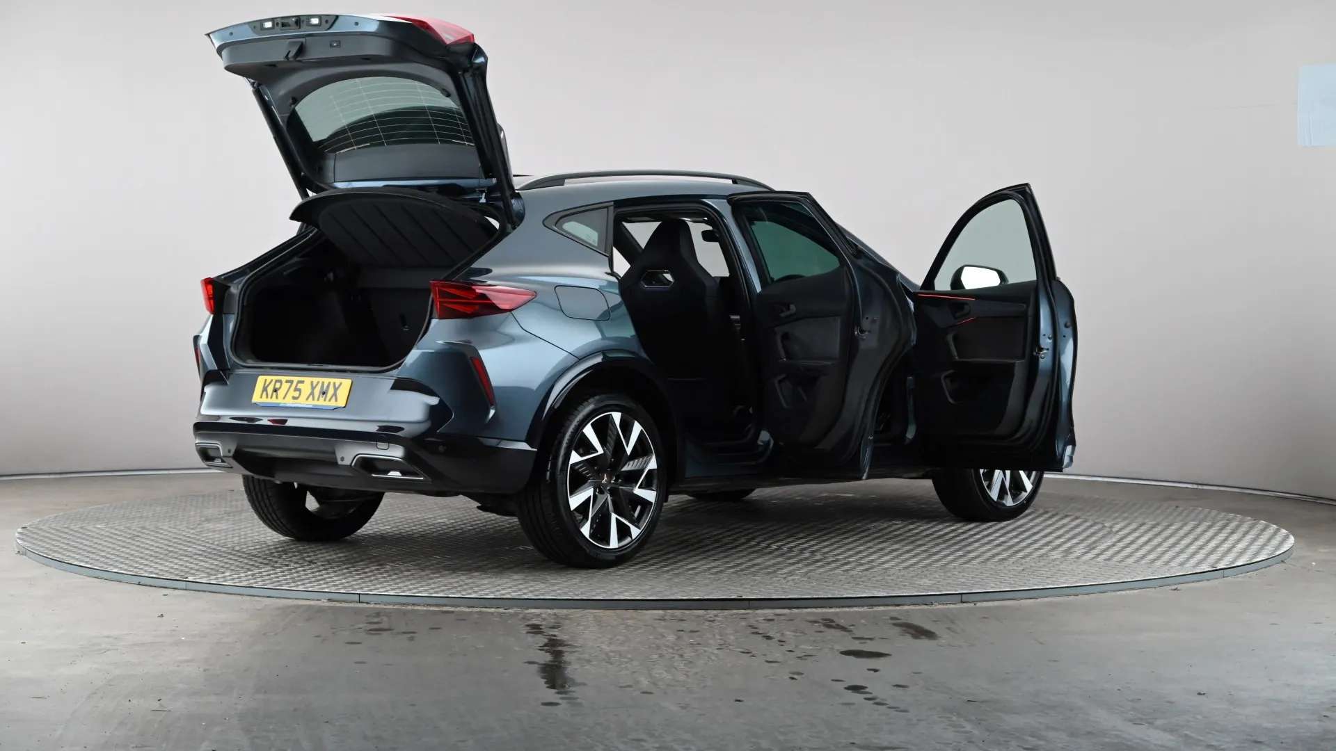 2025 CUPRA FORMENTOR 2025 CUPRA FORMENTOR