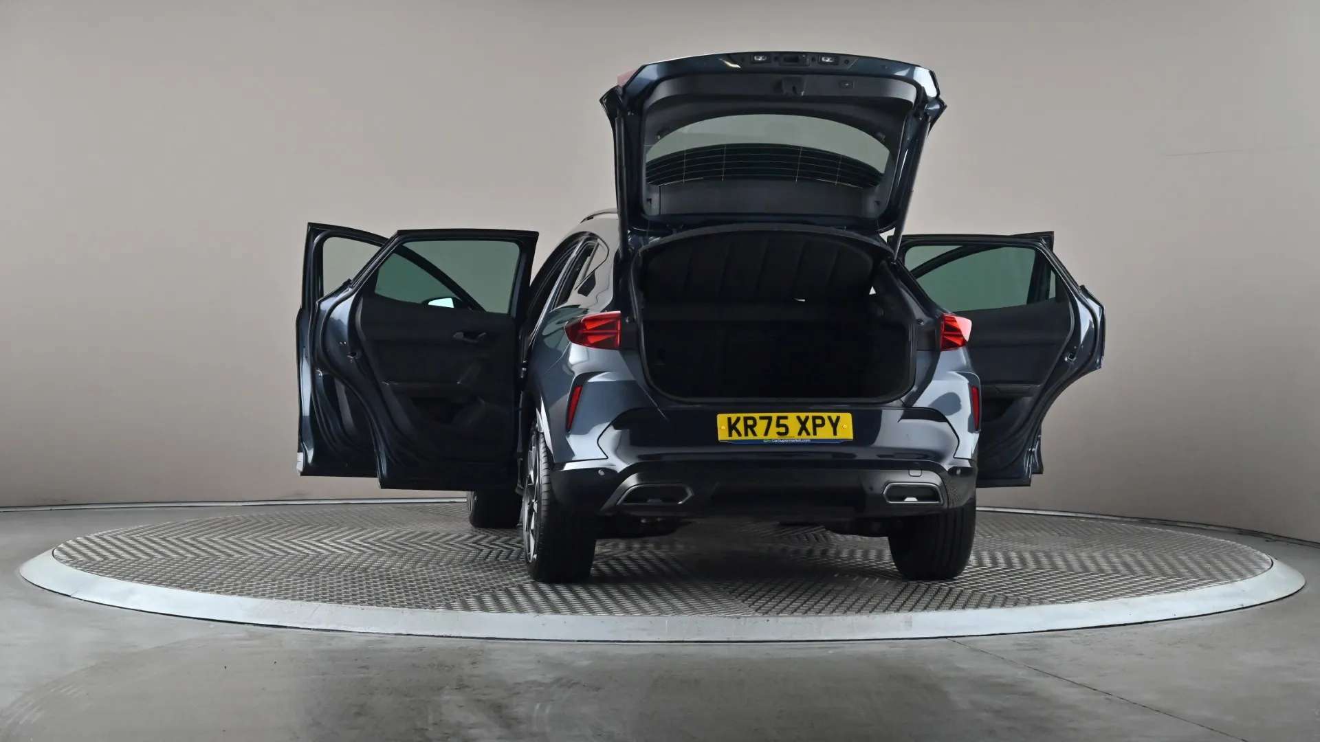 2025 CUPRA FORMENTOR 2025 CUPRA FORMENTOR