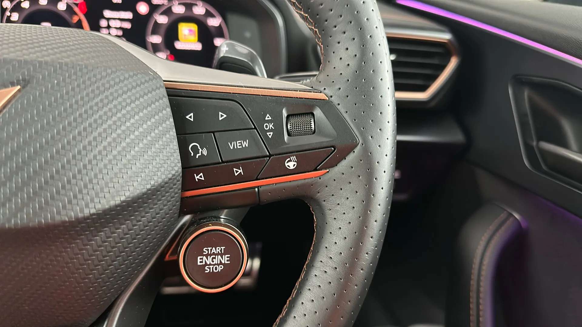 2025 CUPRA FORMENTOR 2025 CUPRA FORMENTOR