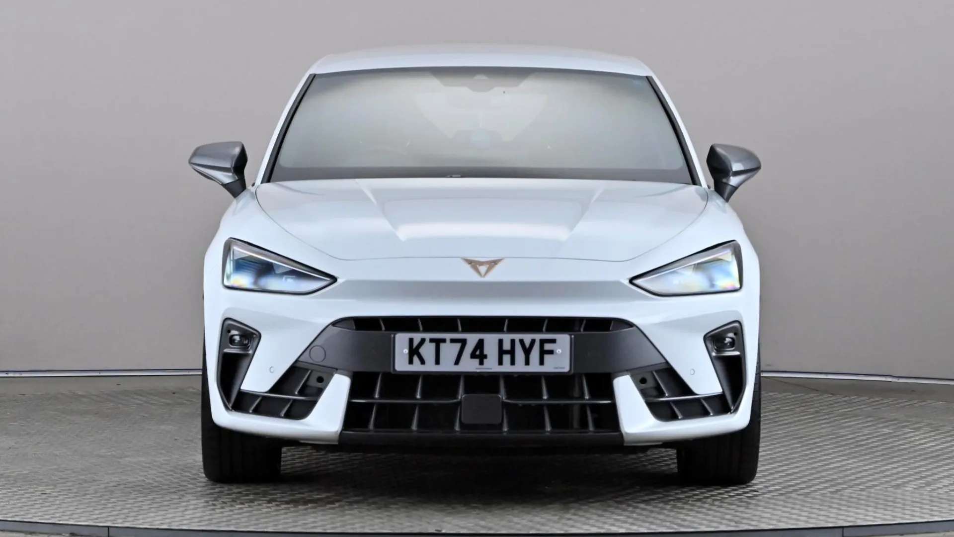 A 2024 CUPRA LEON 1.5 eTSI 150 V2 DSG A 2024 CUPRA LEON 1.5 eTSI 150 V2 DSG