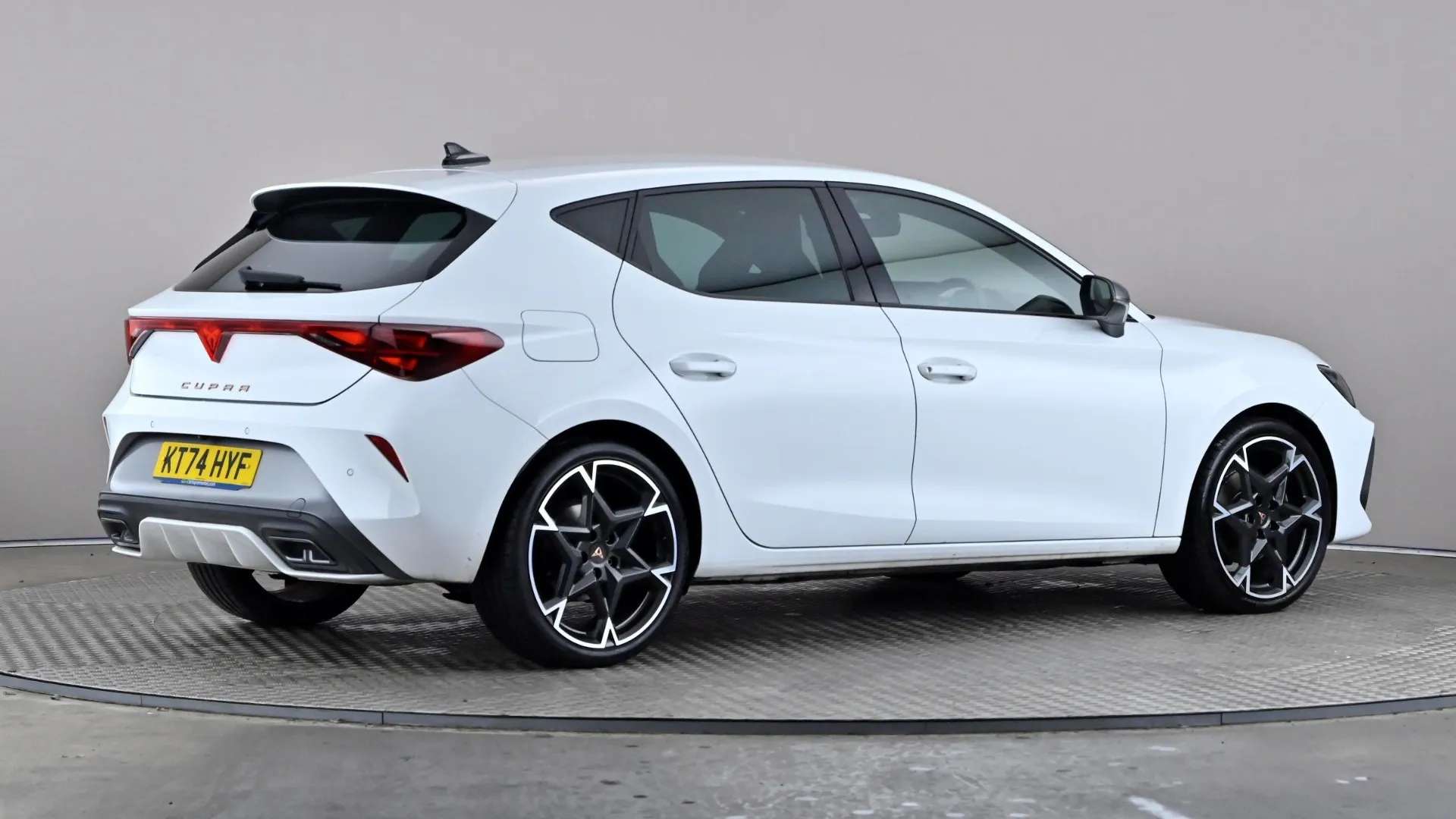 2024 CUPRA LEON 2024 CUPRA LEON