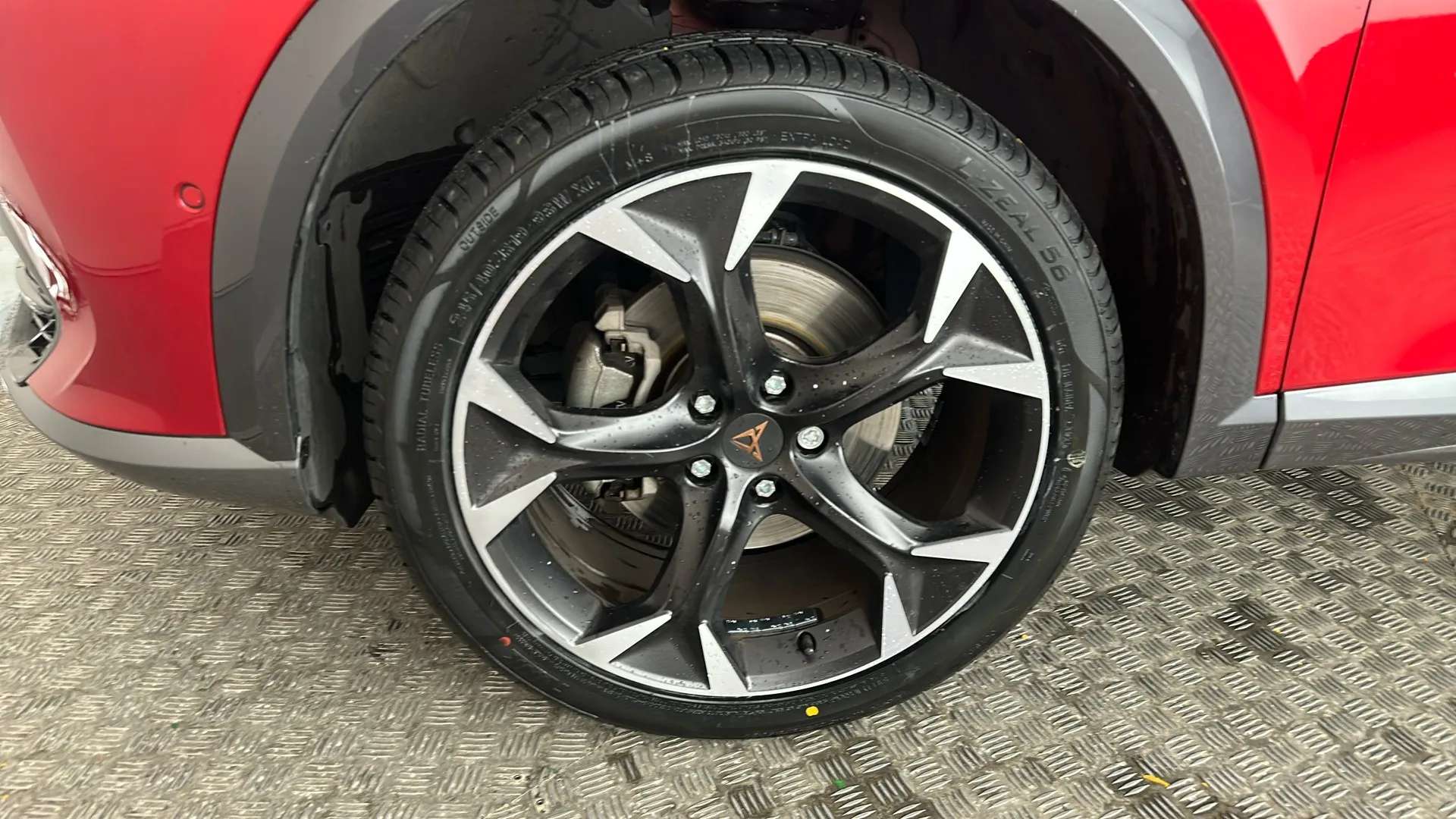 2021 CUPRA FORMENTOR 2021 CUPRA FORMENTOR