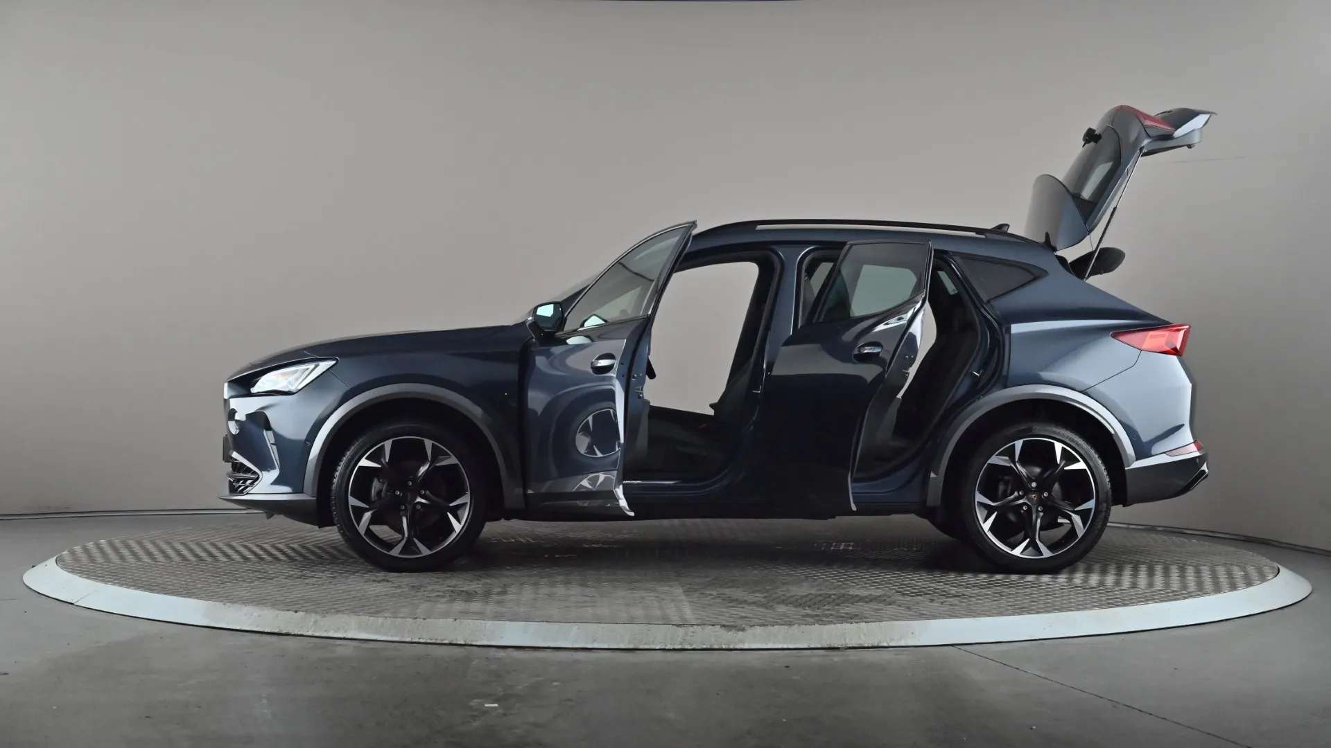 2024 CUPRA FORMENTOR 2024 CUPRA FORMENTOR