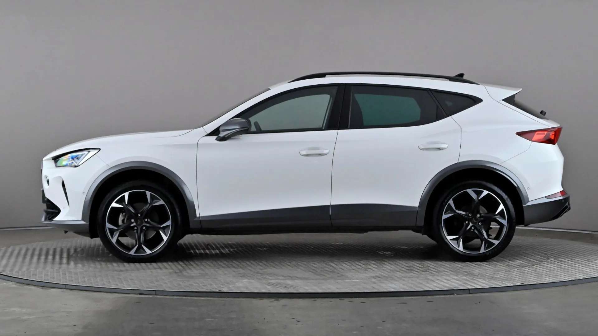 A 2024 CUPRA FORMENTOR 1.5 TSI 150 V2 DSG A 2024 CUPRA FORMENTOR 1.5 TSI 150 V2 DSG