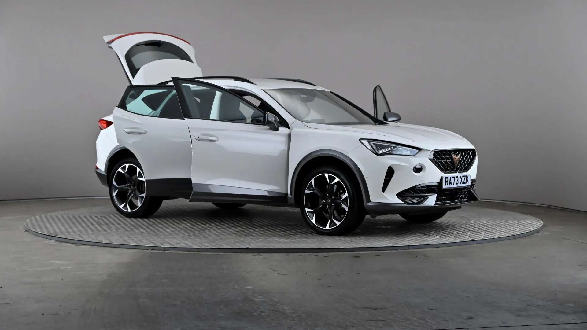 2024 CUPRA FORMENTOR 2024 CUPRA FORMENTOR