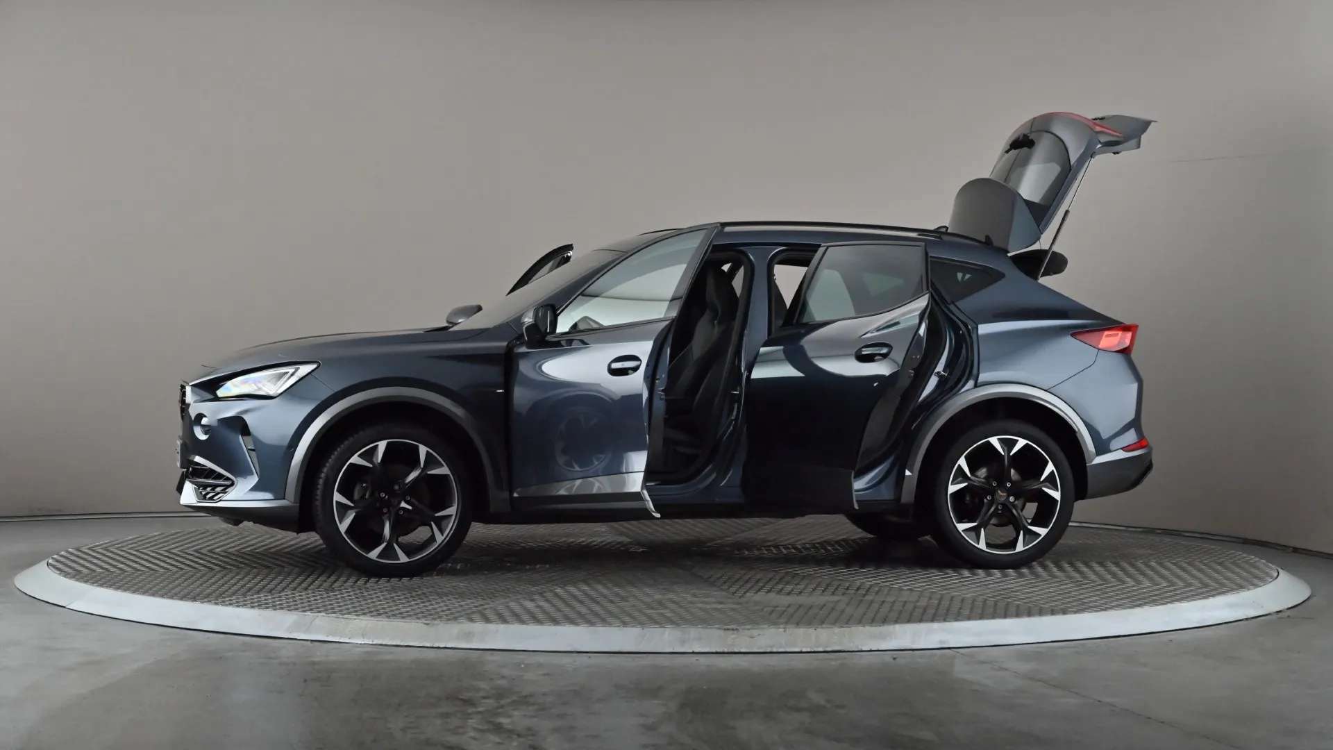 2023 CUPRA FORMENTOR 2023 CUPRA FORMENTOR