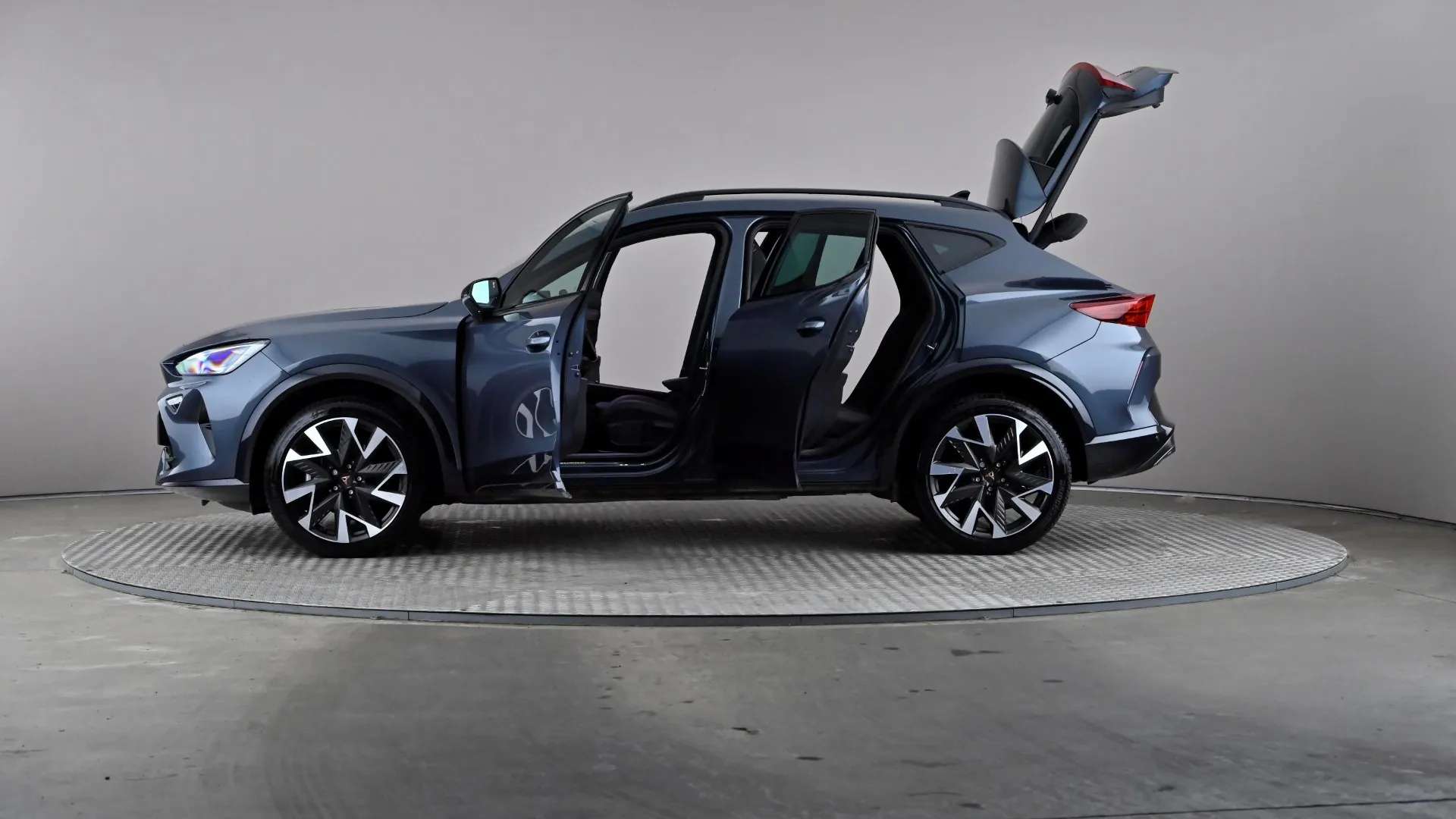2025 CUPRA FORMENTOR 2025 CUPRA FORMENTOR