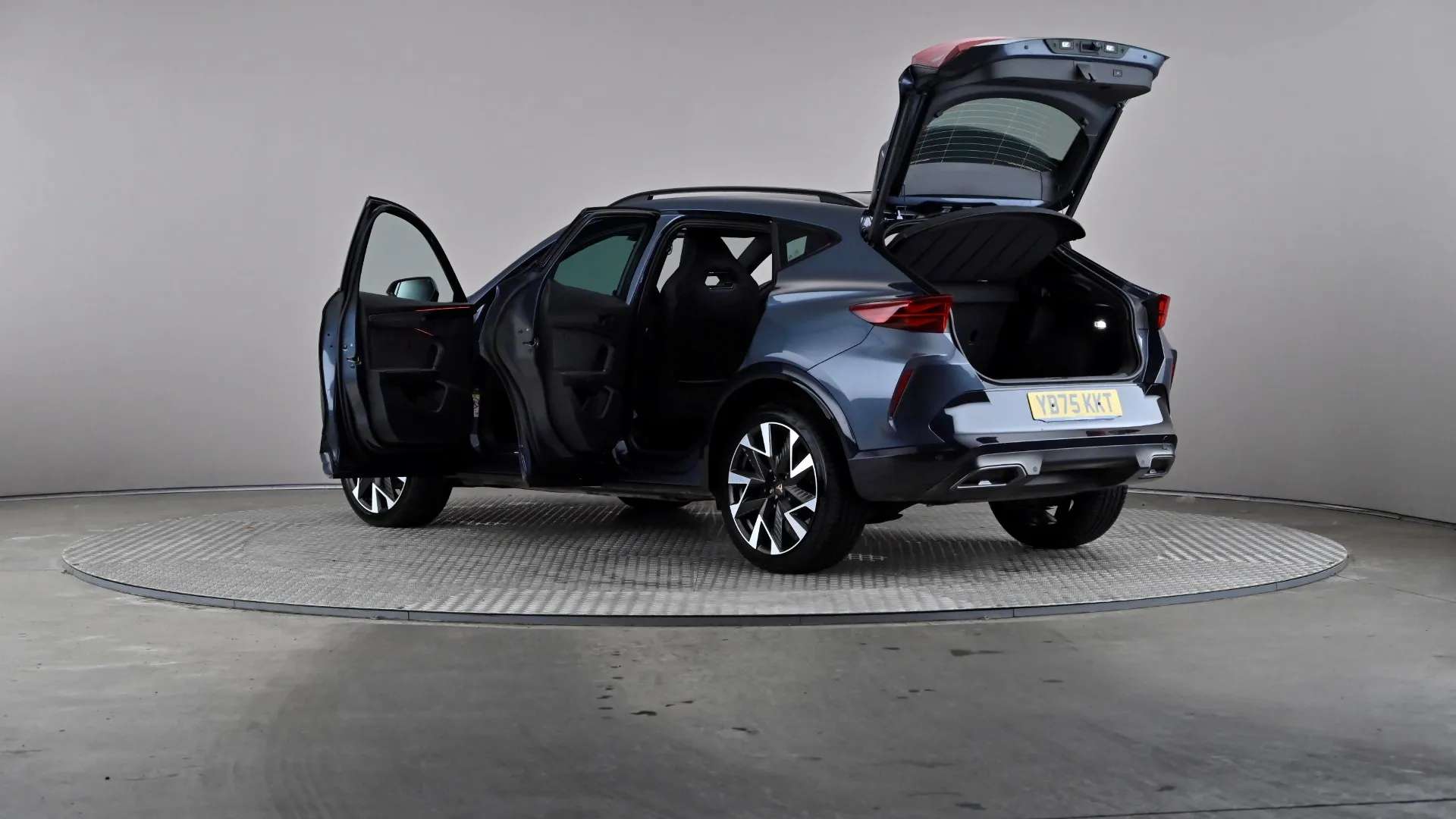 2025 CUPRA FORMENTOR 2025 CUPRA FORMENTOR