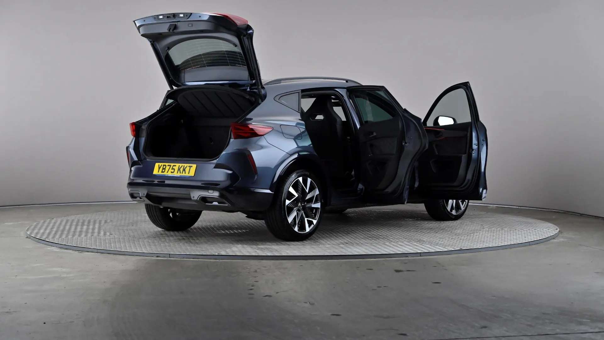 2025 CUPRA FORMENTOR 2025 CUPRA FORMENTOR