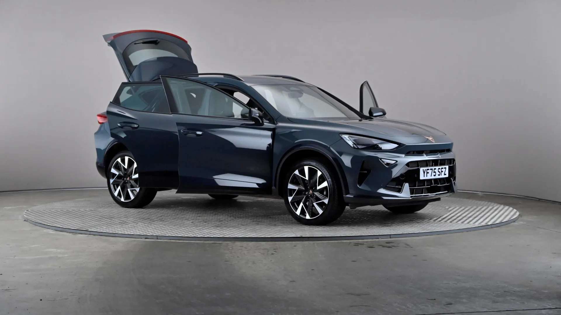 2025 CUPRA FORMENTOR 2025 CUPRA FORMENTOR