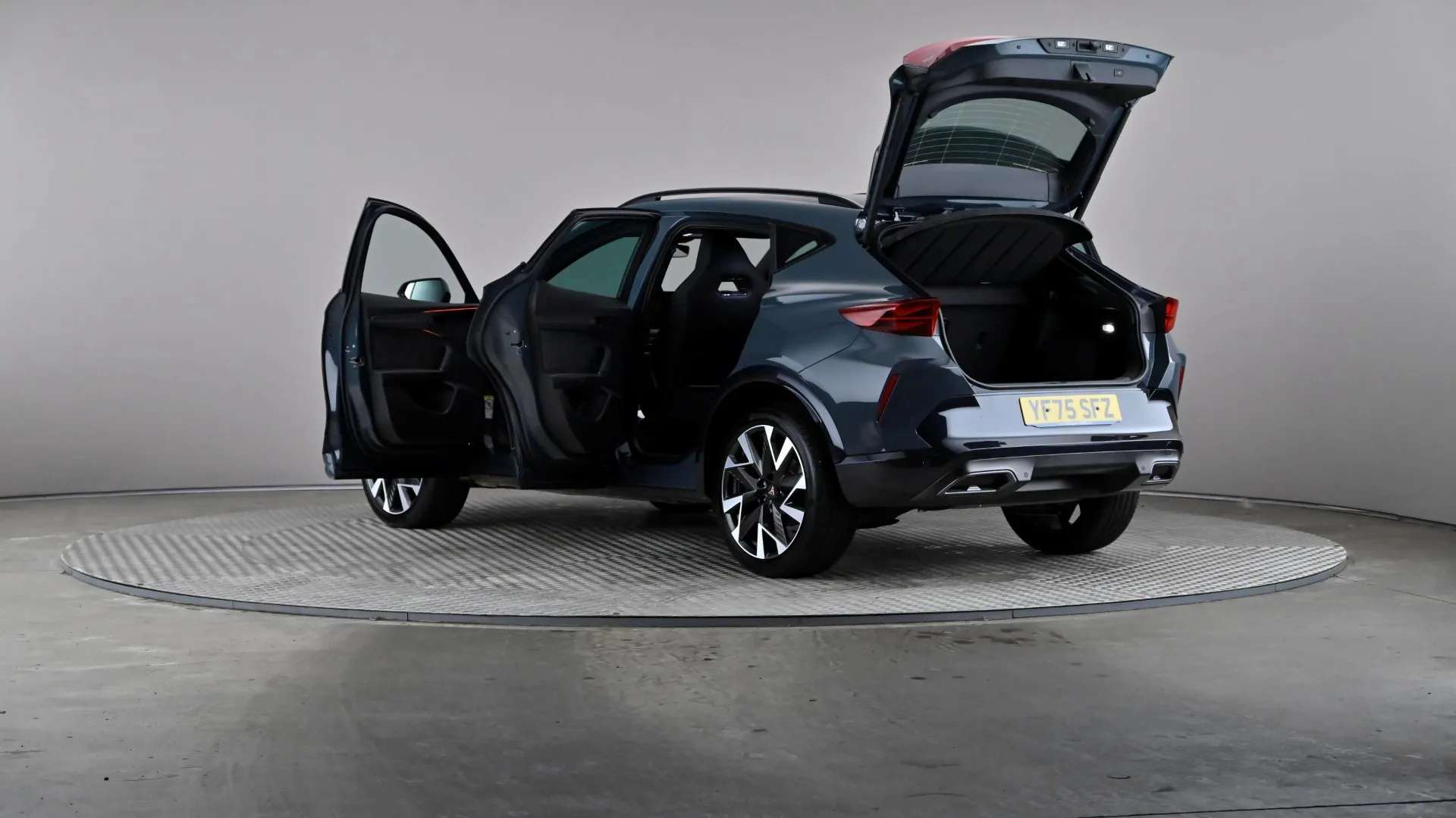 2025 CUPRA FORMENTOR 2025 CUPRA FORMENTOR
