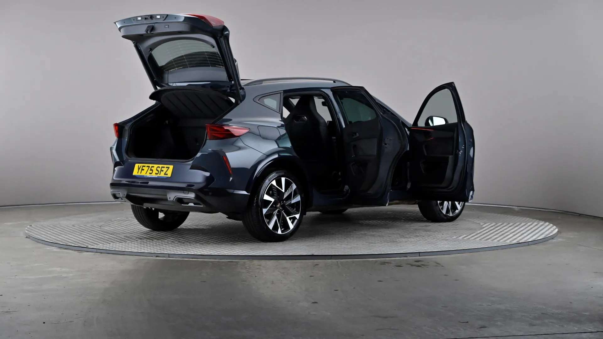 2025 CUPRA FORMENTOR 2025 CUPRA FORMENTOR