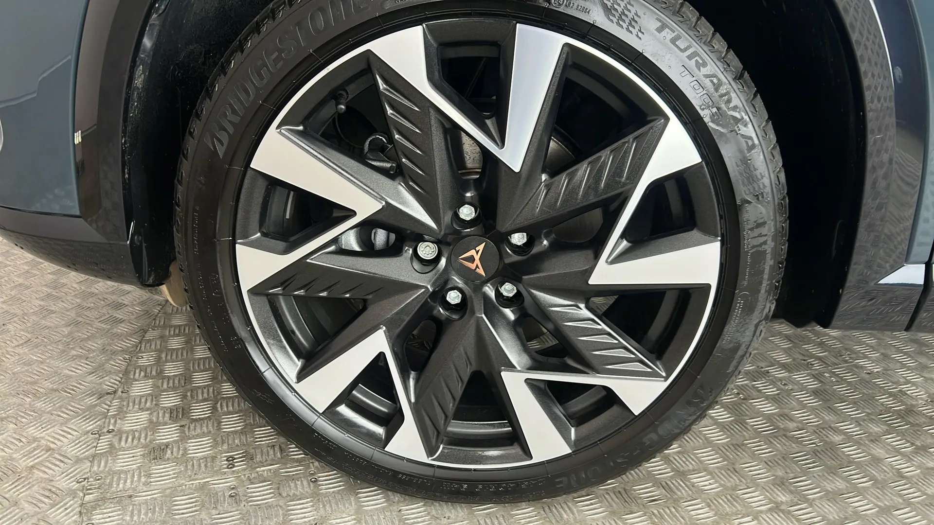 2025 CUPRA FORMENTOR 2025 CUPRA FORMENTOR