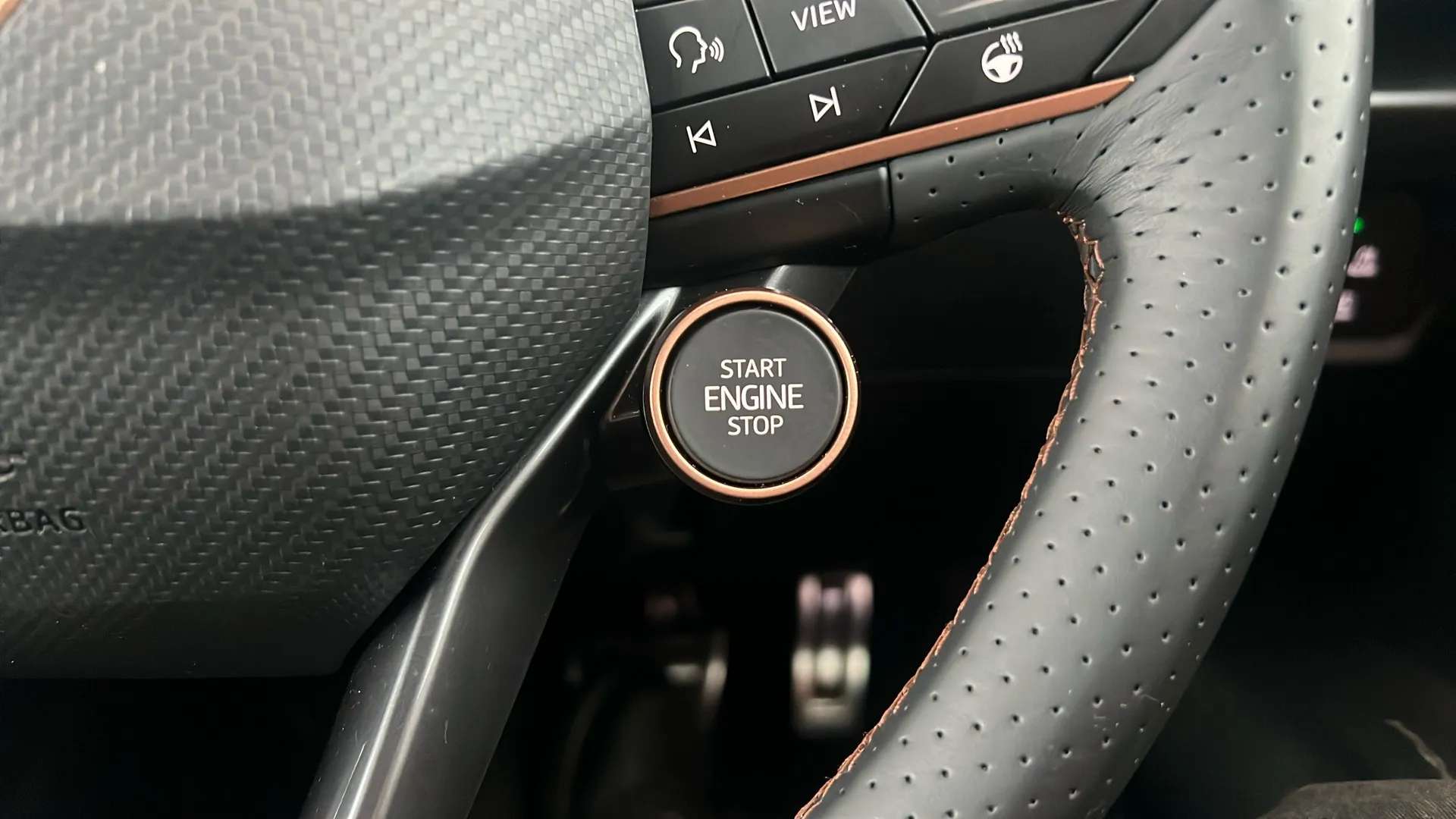 2025 CUPRA FORMENTOR 2025 CUPRA FORMENTOR