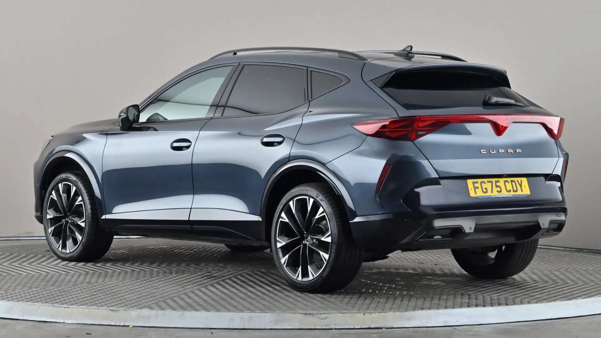 A 2025 CUPRA FORMENTOR 1.5 eTSI 150 V3 DSG A 2025 CUPRA FORMENTOR 1.5 eTSI 150 V3 DSG