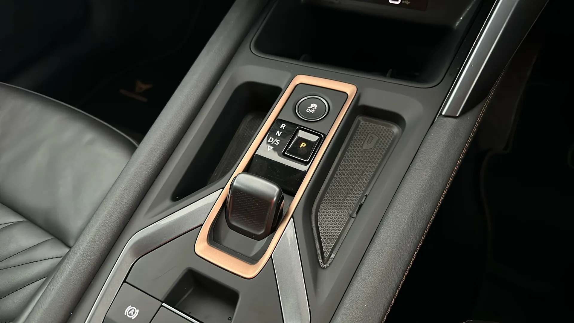 2025 CUPRA FORMENTOR 2025 CUPRA FORMENTOR