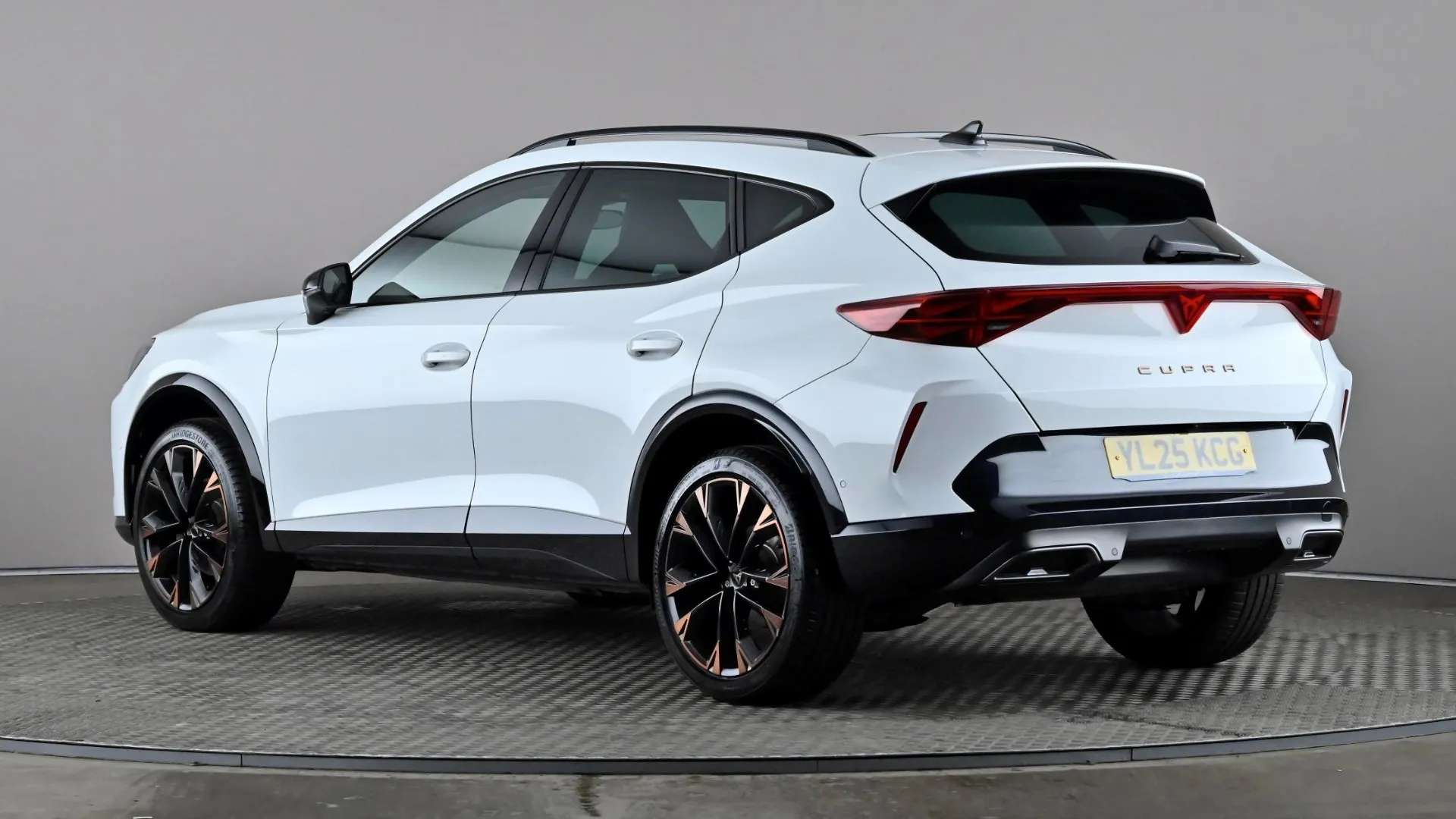 A 2025 CUPRA FORMENTOR 1.5 eTSI 150 V3 DSG A 2025 CUPRA FORMENTOR 1.5 eTSI 150 V3 DSG