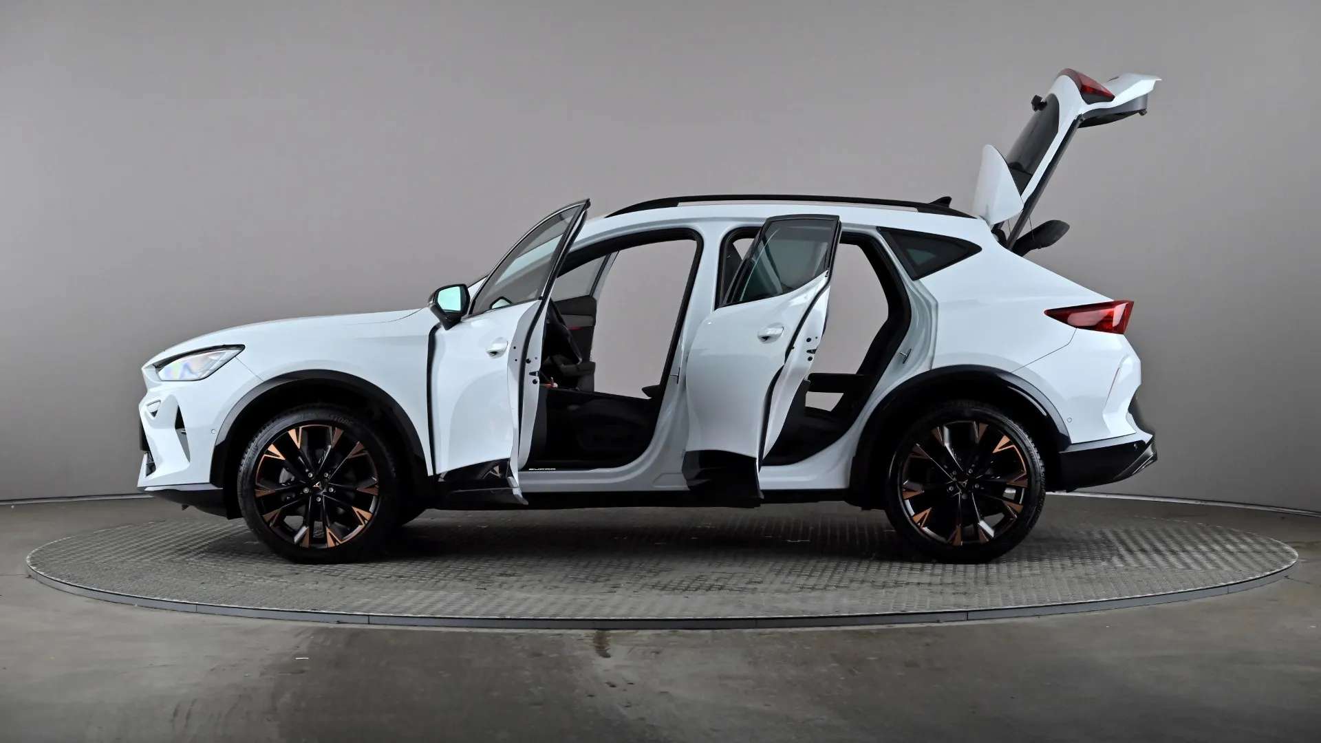 2025 CUPRA FORMENTOR 2025 CUPRA FORMENTOR