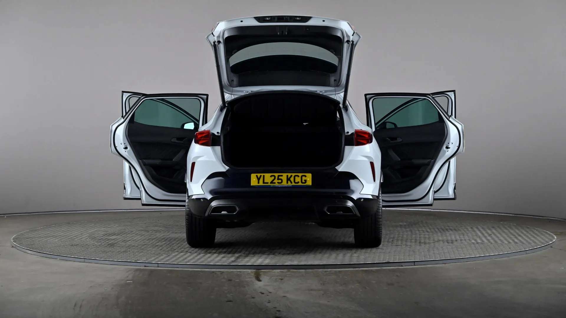 2025 CUPRA FORMENTOR 2025 CUPRA FORMENTOR