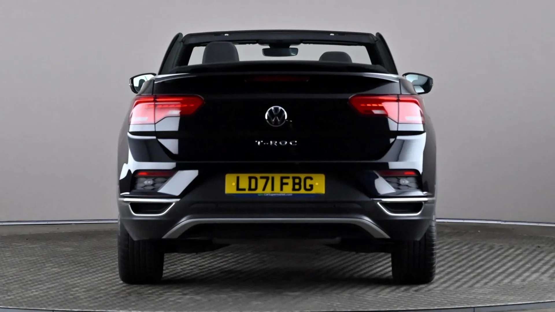 2021 VOLKSWAGEN T-ROC 2021 VOLKSWAGEN T-ROC