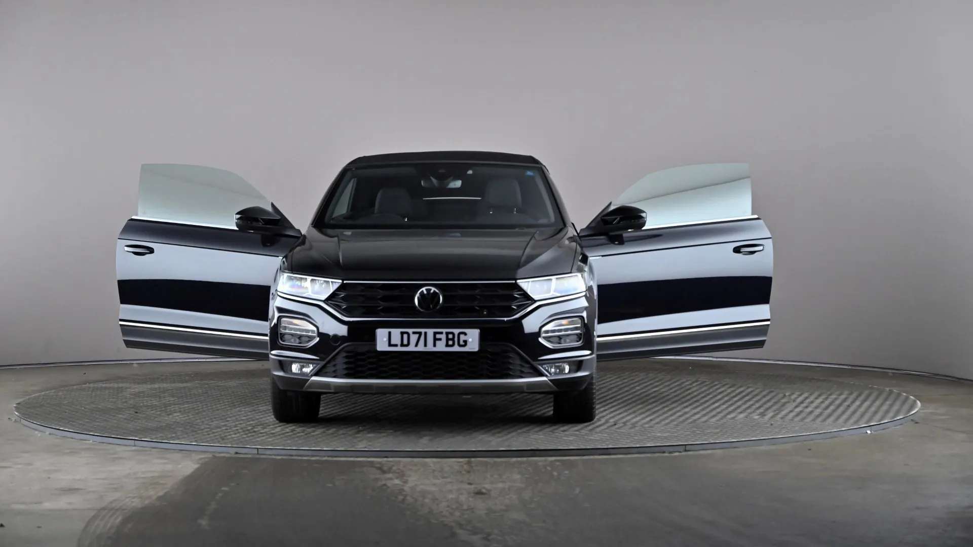2021 VOLKSWAGEN T-ROC 2021 VOLKSWAGEN T-ROC