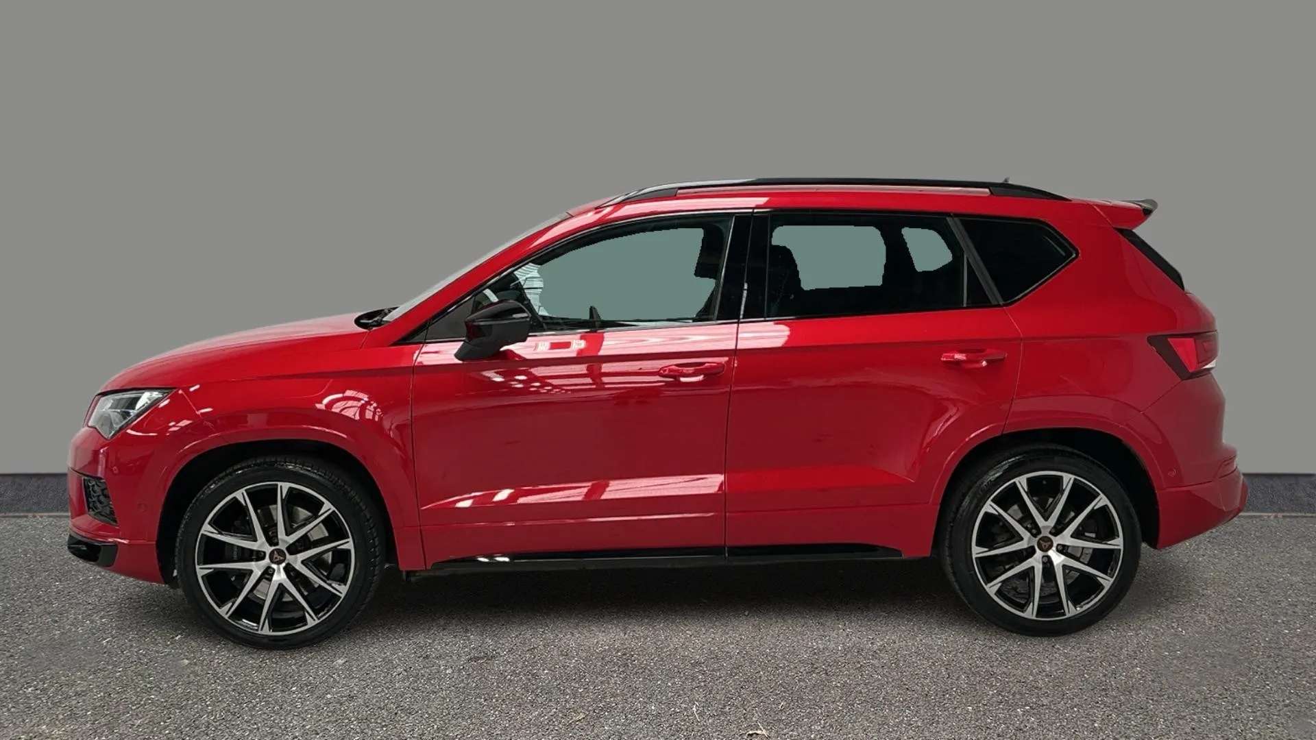 A 2019 SEAT CUPRA ATECA 2.0 TSI DSG 4Drive A 2019 SEAT CUPRA ATECA 2.0 TSI DSG 4Drive