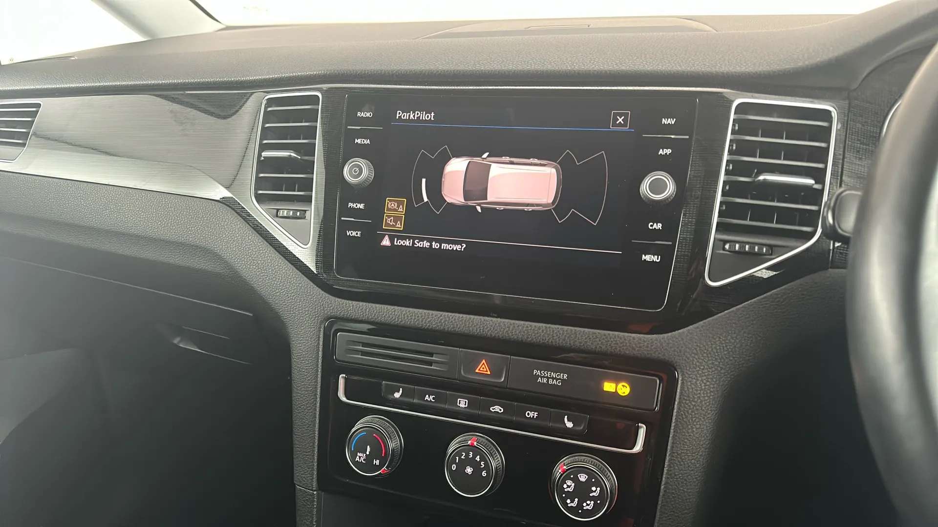 2018 VOLKSWAGEN GOLF SV 2018 VOLKSWAGEN GOLF SV