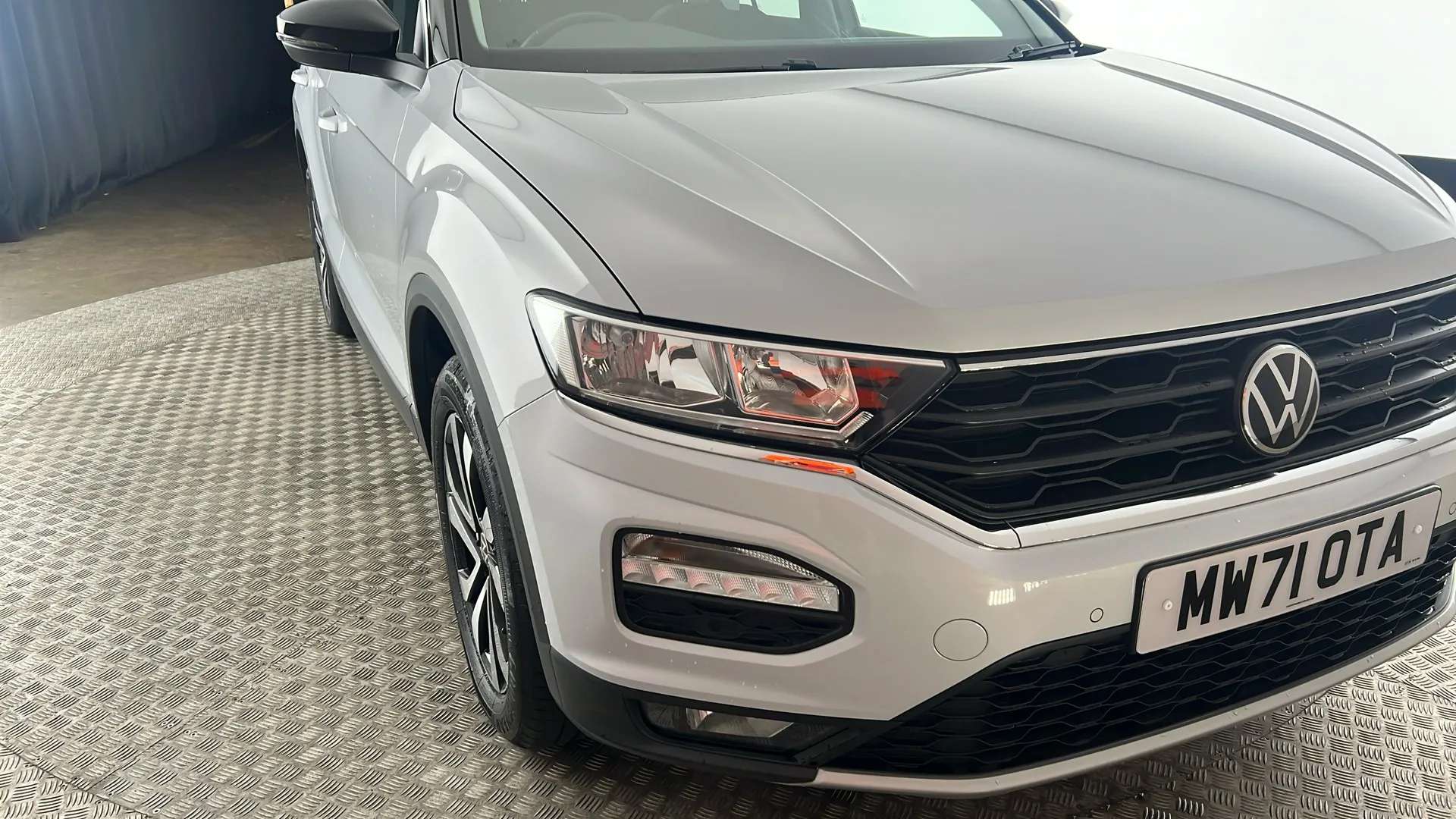 2021 VOLKSWAGEN T-ROC 2021 VOLKSWAGEN T-ROC