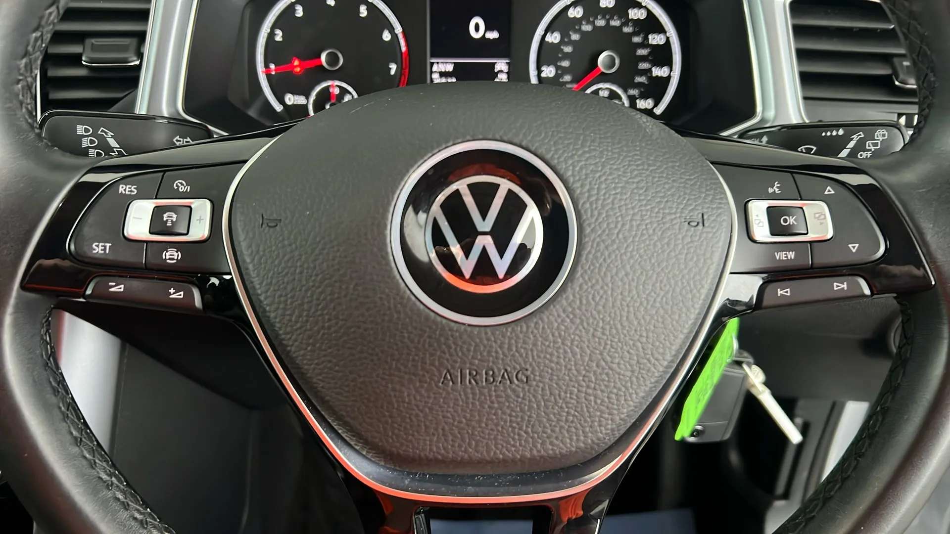 2021 VOLKSWAGEN T-ROC 2021 VOLKSWAGEN T-ROC
