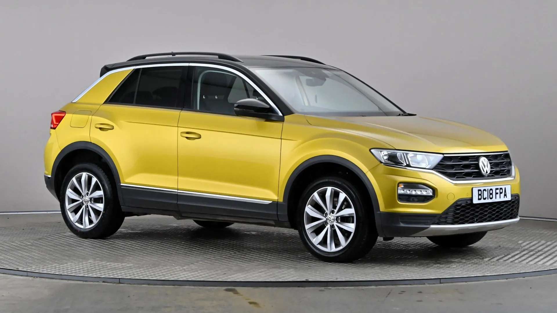 A 2018 VOLKSWAGEN T-ROC 1.5 TSI EVO Design A 2018 VOLKSWAGEN T-ROC 1.5 TSI EVO Design