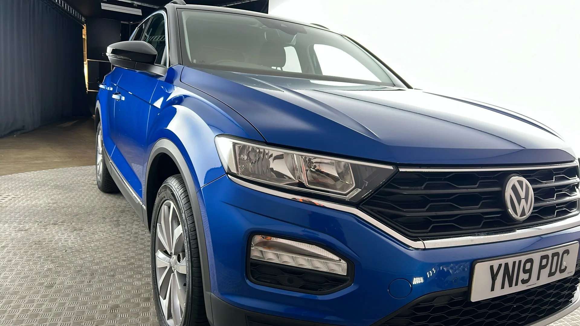 2019 VOLKSWAGEN T-ROC 2019 VOLKSWAGEN T-ROC
