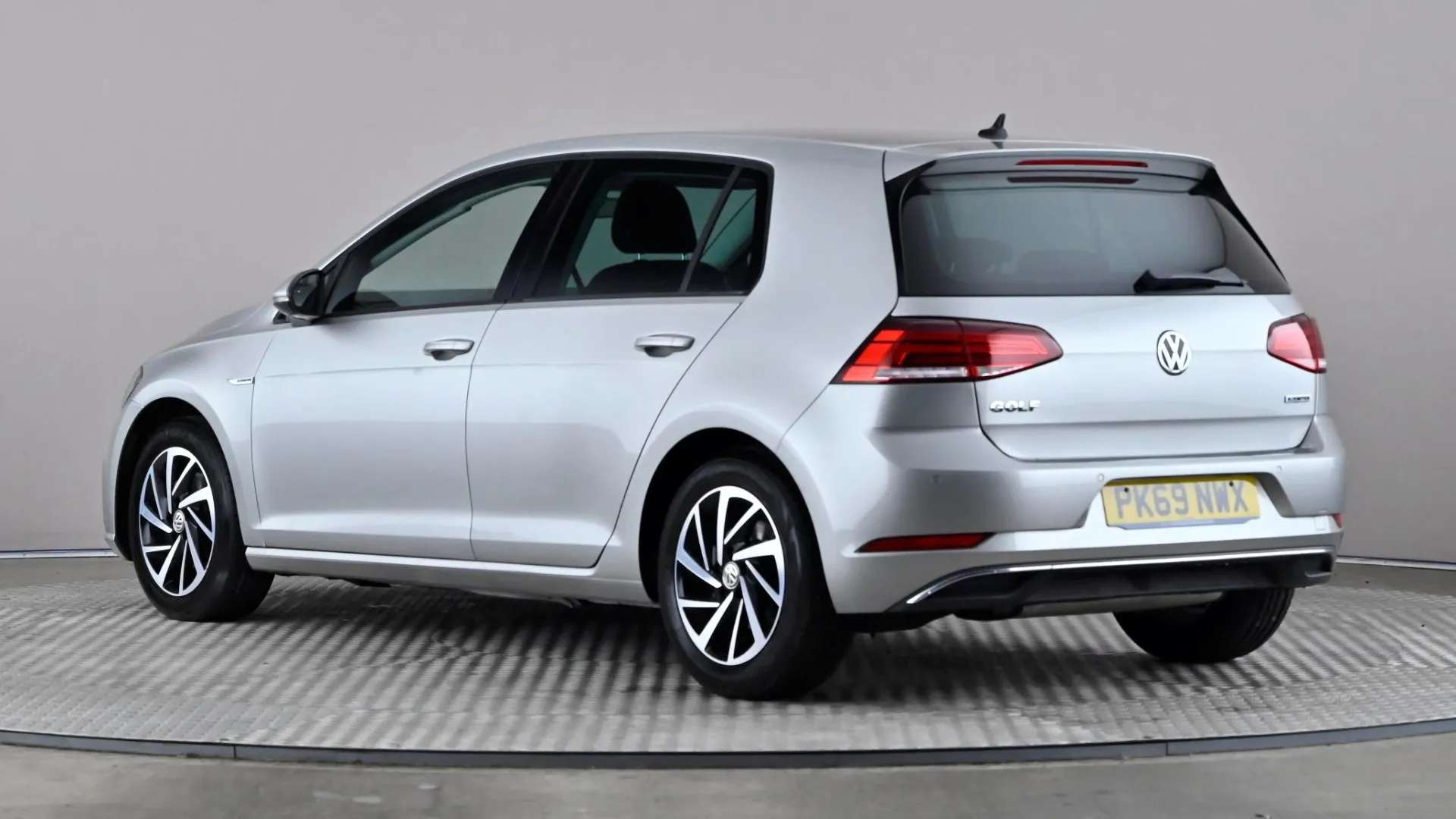 A 2019 VOLKSWAGEN GOLF 1.5 TSI EVO Match A 2019 VOLKSWAGEN GOLF 1.5 TSI EVO Match