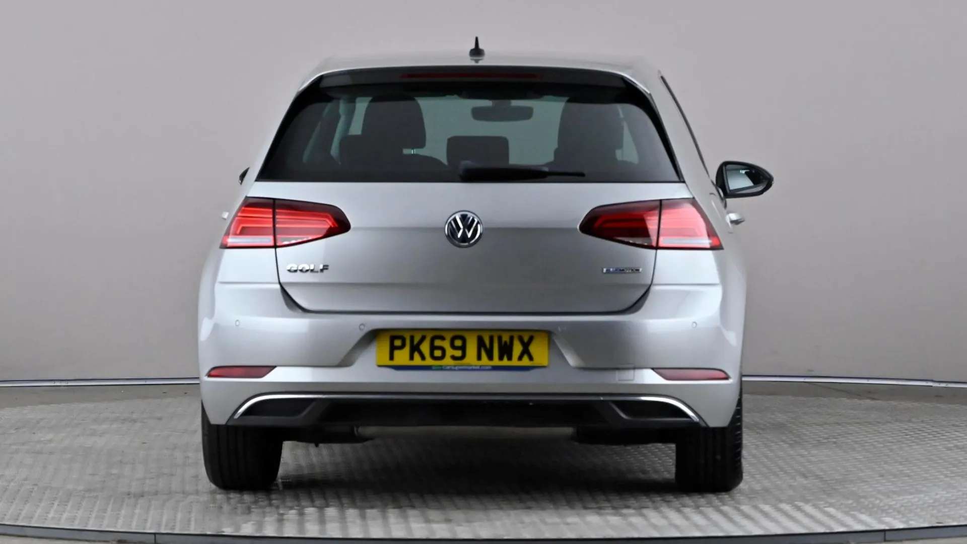 2019 VOLKSWAGEN GOLF 2019 VOLKSWAGEN GOLF