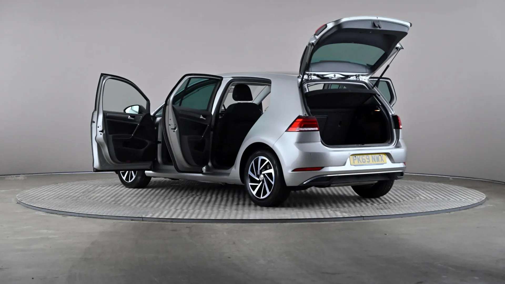 2019 VOLKSWAGEN GOLF 2019 VOLKSWAGEN GOLF