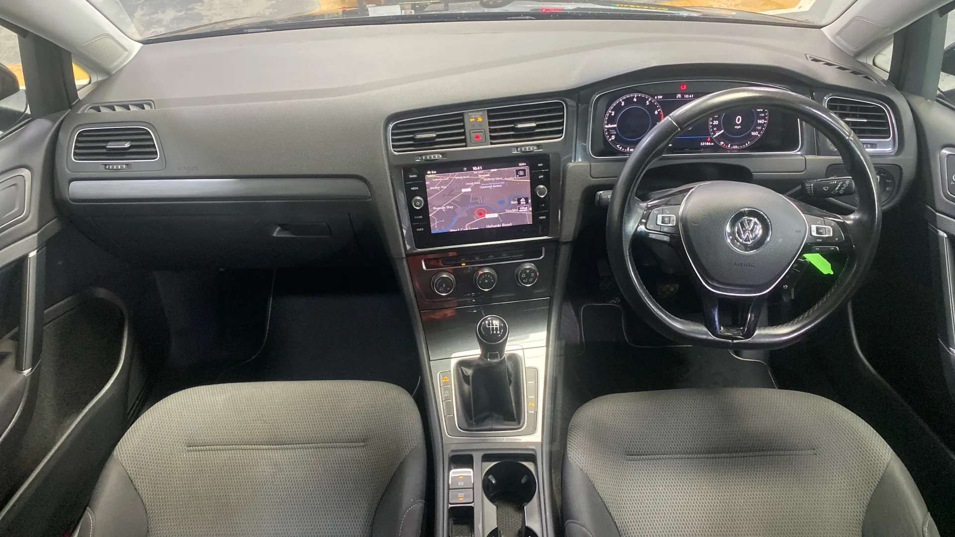 A 2019 VOLKSWAGEN GOLF 1.5 TSI EVO Match A 2019 VOLKSWAGEN GOLF 1.5 TSI EVO Match