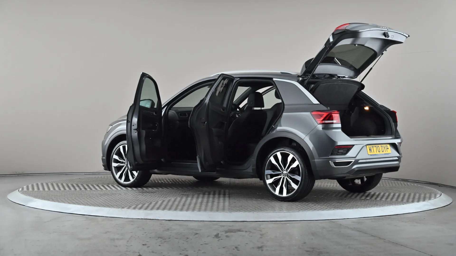 2020 VOLKSWAGEN T-ROC 2020 VOLKSWAGEN T-ROC