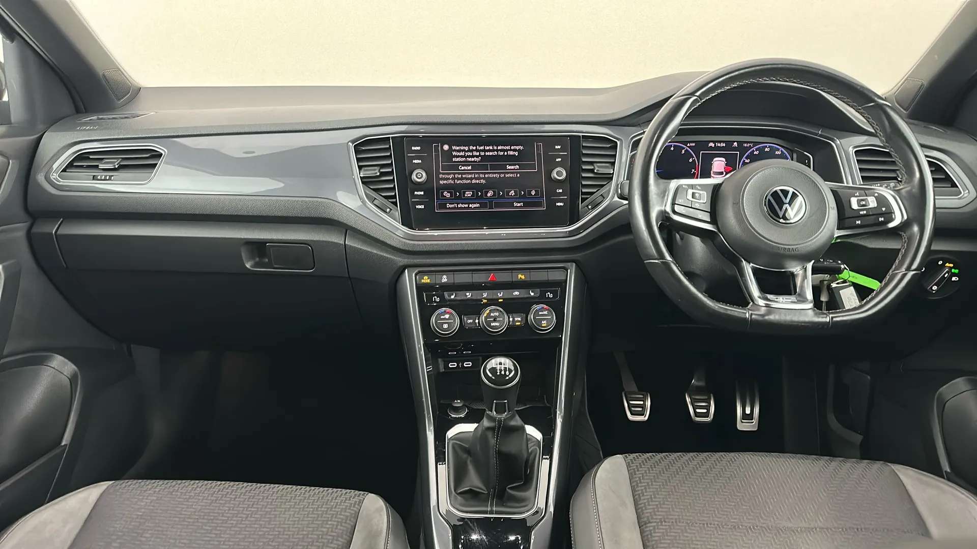 2020 VOLKSWAGEN T-ROC 2020 VOLKSWAGEN T-ROC