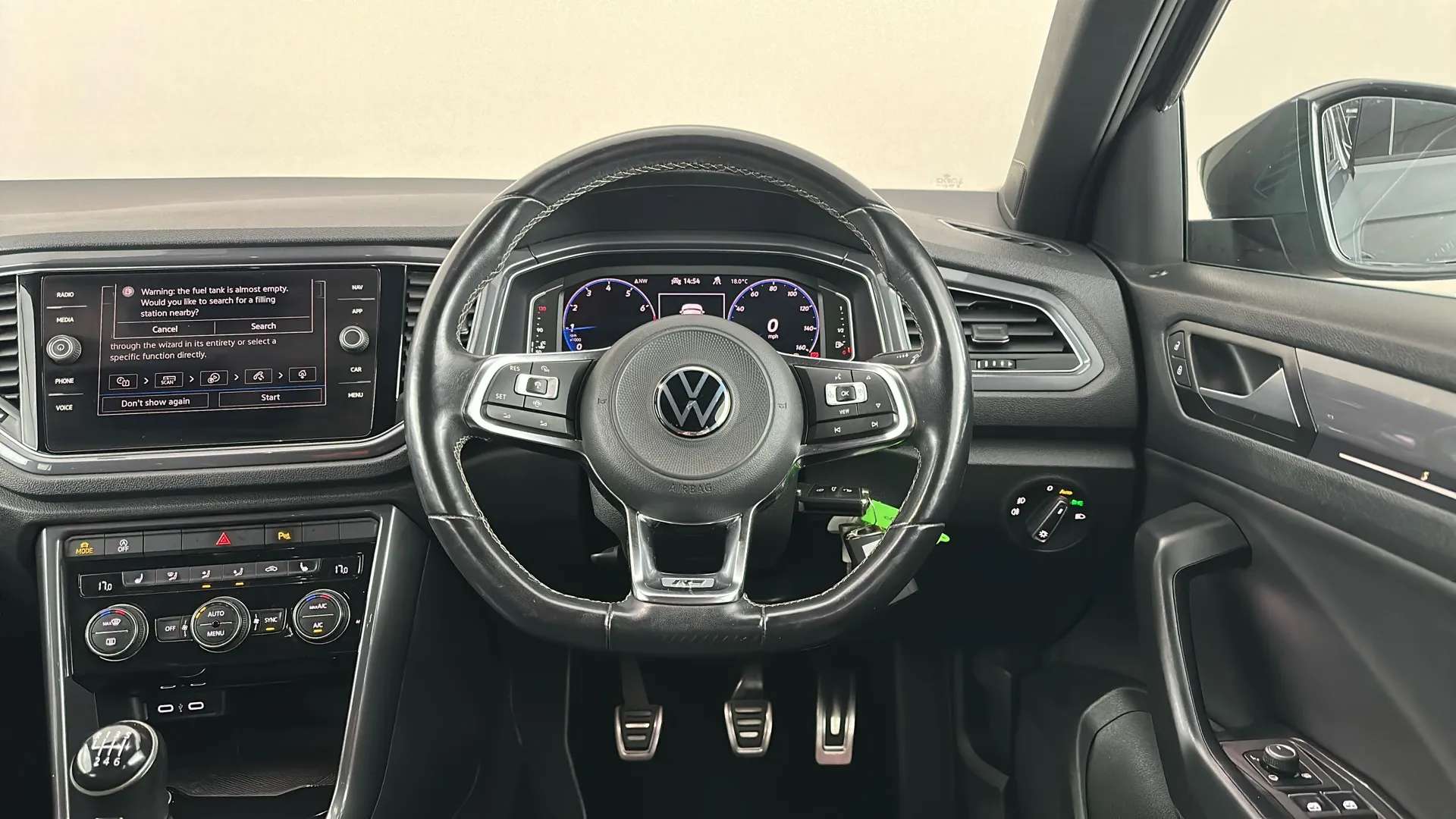 2020 VOLKSWAGEN T-ROC 2020 VOLKSWAGEN T-ROC