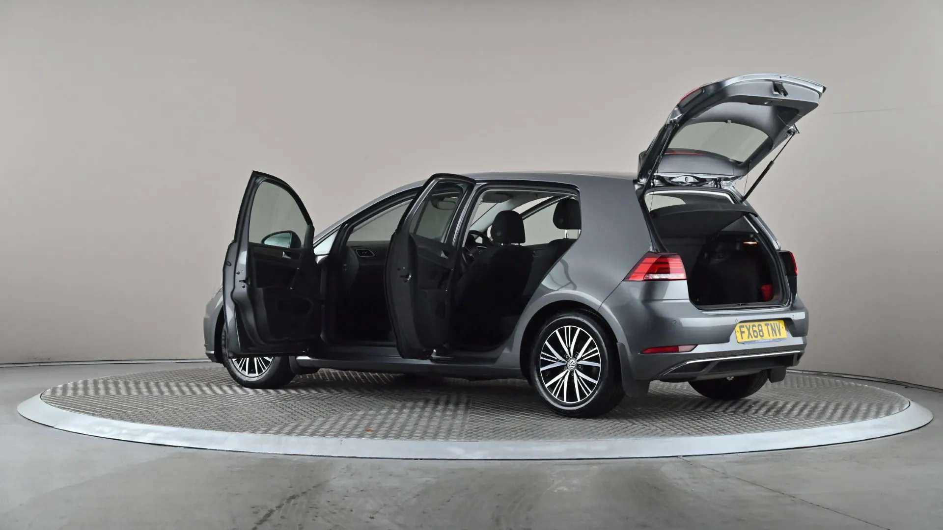 2018 VOLKSWAGEN GOLF 2018 VOLKSWAGEN GOLF