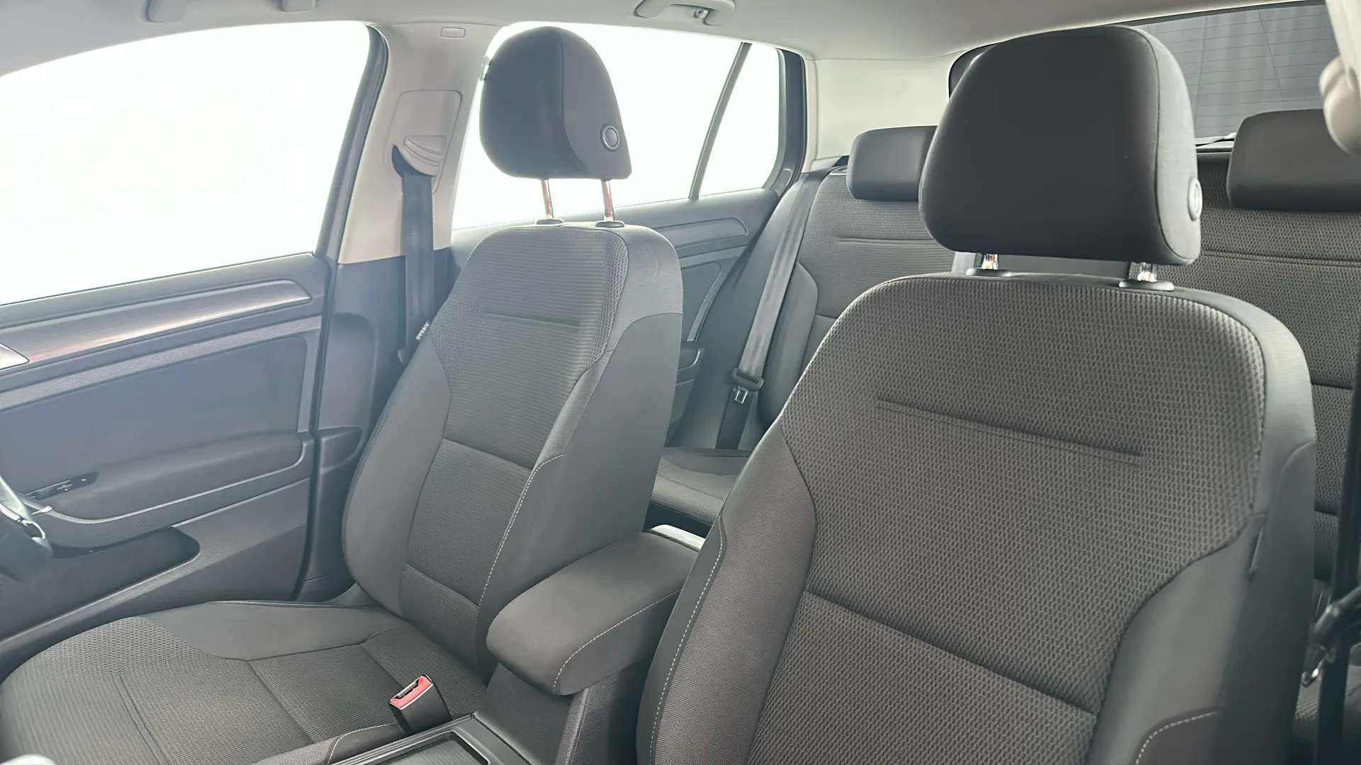 2018 VOLKSWAGEN GOLF 2018 VOLKSWAGEN GOLF