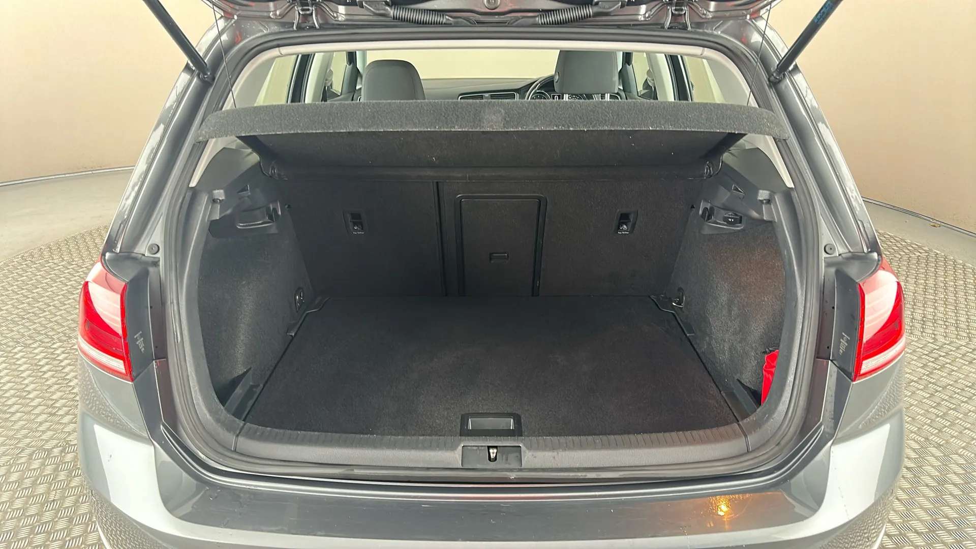 2018 VOLKSWAGEN GOLF 2018 VOLKSWAGEN GOLF