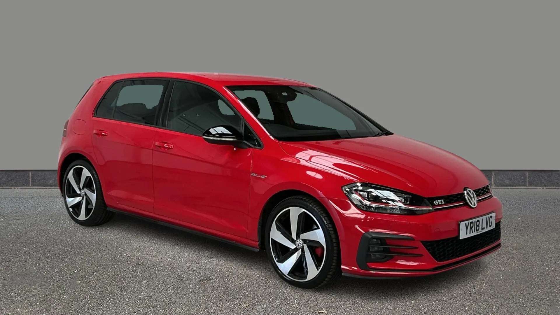 A 2018 VOLKSWAGEN GOLF 2.0 TSI GTI DSG A 2018 VOLKSWAGEN GOLF 2.0 TSI GTI DSG