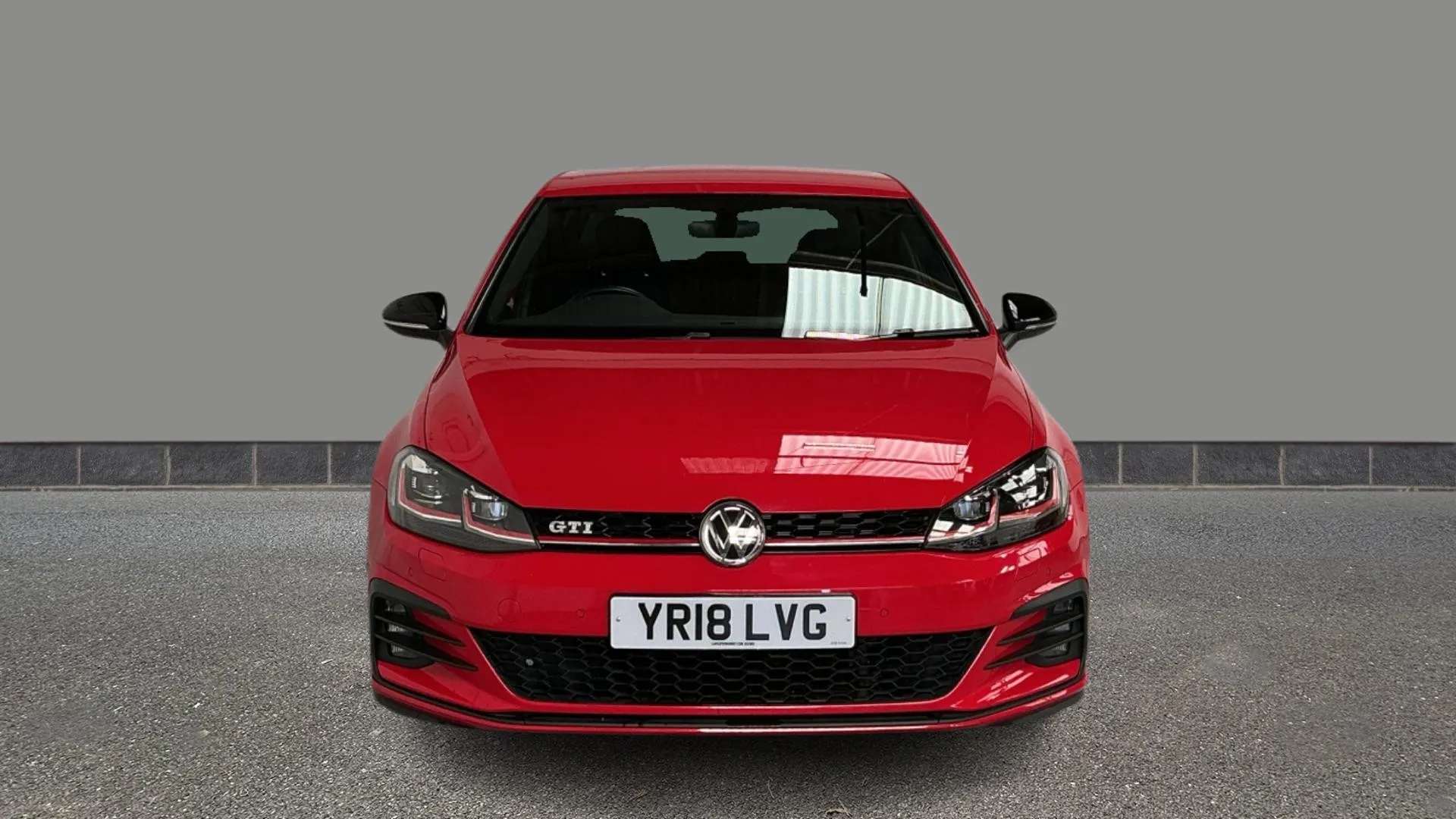 A 2018 VOLKSWAGEN GOLF 2.0 TSI GTI DSG A 2018 VOLKSWAGEN GOLF 2.0 TSI GTI DSG
