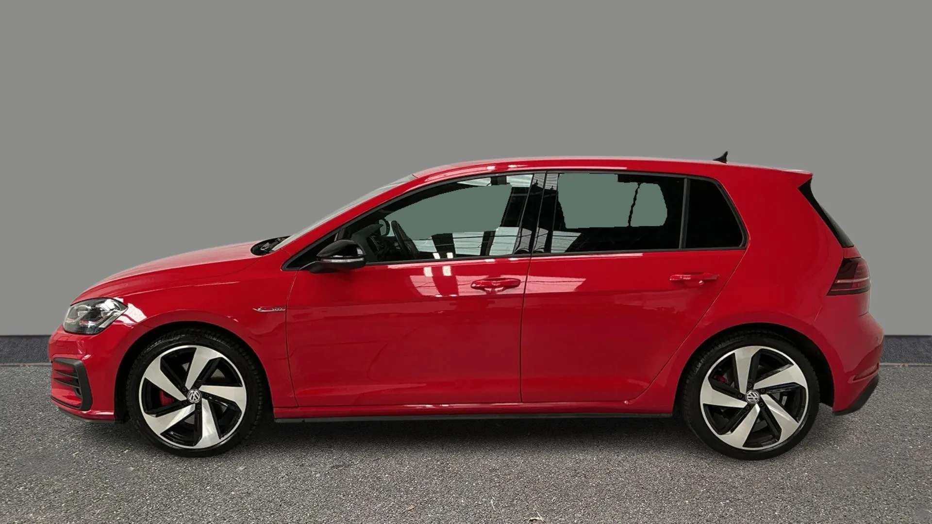 A 2018 VOLKSWAGEN GOLF 2.0 TSI GTI DSG A 2018 VOLKSWAGEN GOLF 2.0 TSI GTI DSG