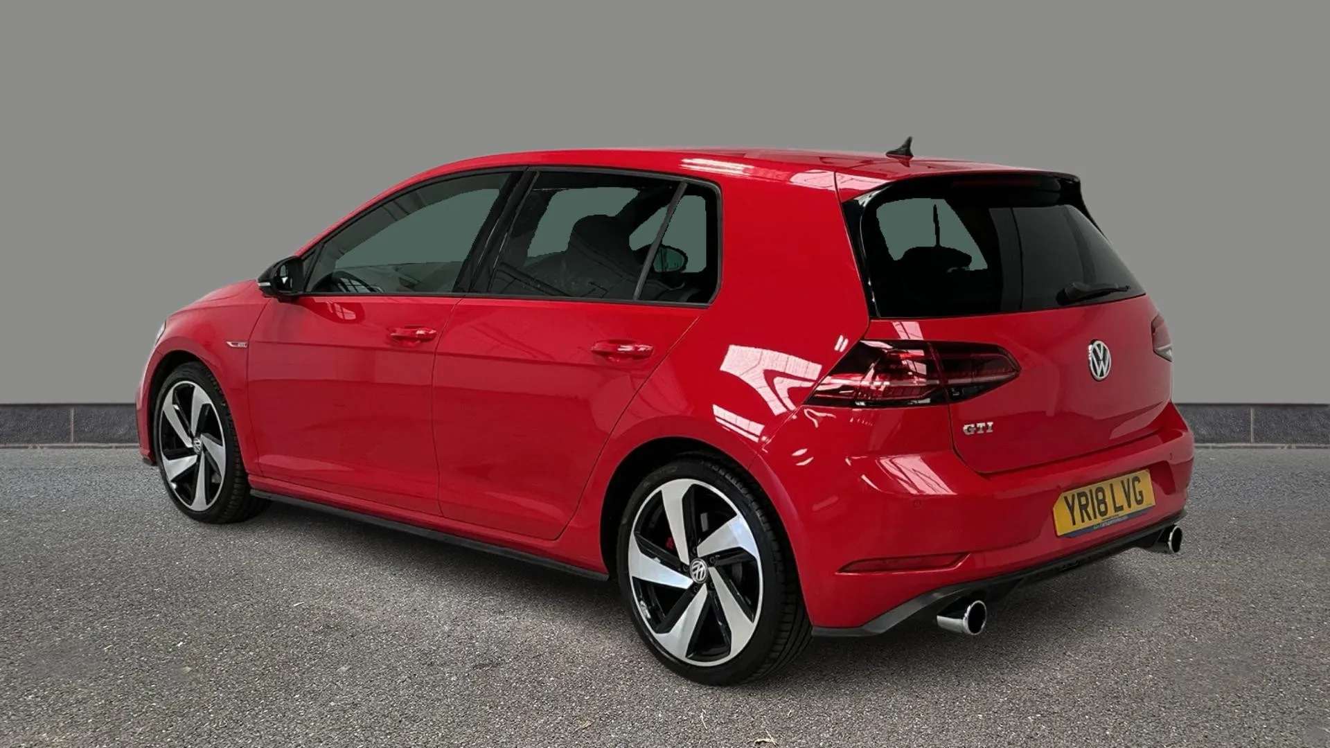 A 2018 VOLKSWAGEN GOLF 2.0 TSI GTI DSG A 2018 VOLKSWAGEN GOLF 2.0 TSI GTI DSG