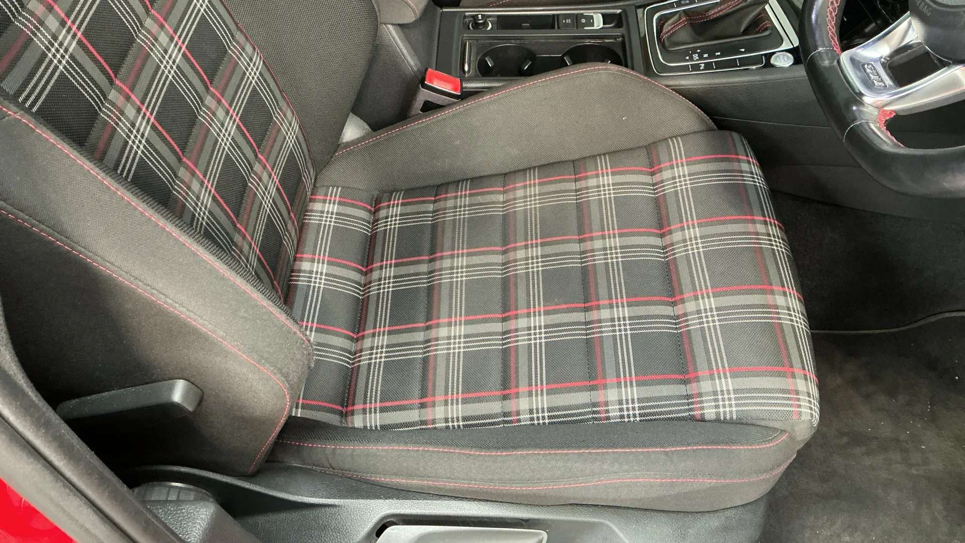 2018 VOLKSWAGEN GOLF 2018 VOLKSWAGEN GOLF